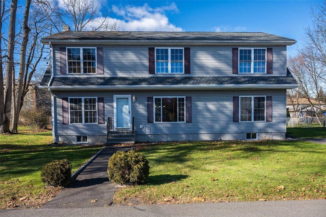 5 Leonta CT, Highland, NY 12528