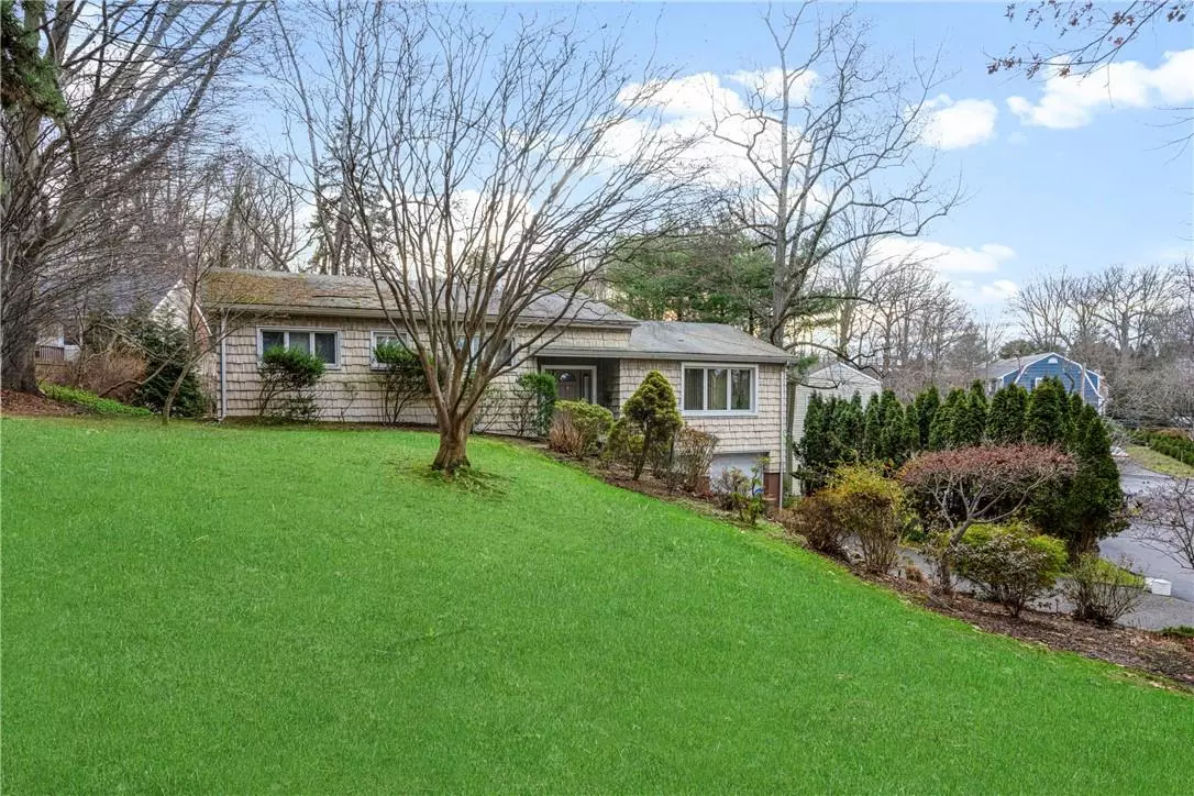 Ardsley, NY 10502,4 Hillside PL