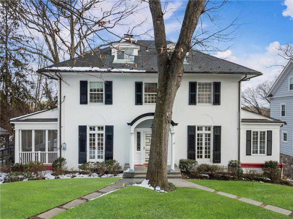 86 Greenacres AVE, Scarsdale, NY 10583