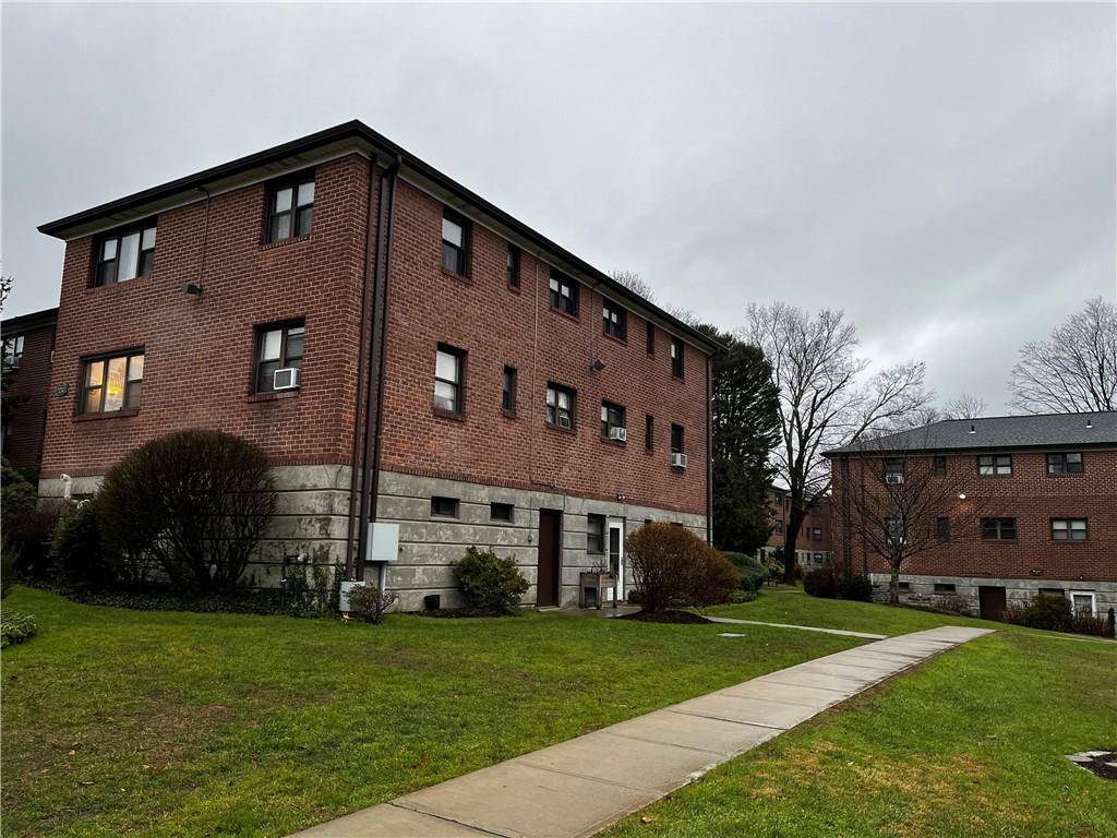 154 Martling AVE #Bldg 9 S-7, Tarrytown, NY 10591