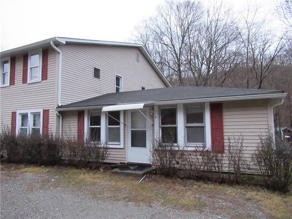 300 Old Route 55 #4, Poughquag, NY 12570