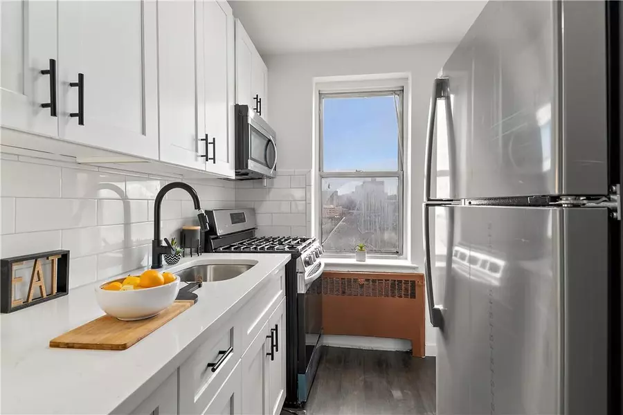 2630 Kingsbridge TER #2V, Bronx, NY 10463