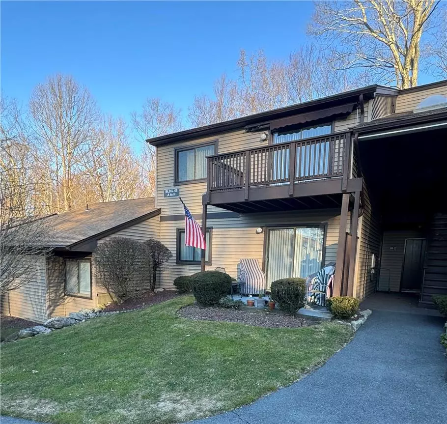 Yorktown Heights, NY 10598,68 Independence CT #68E