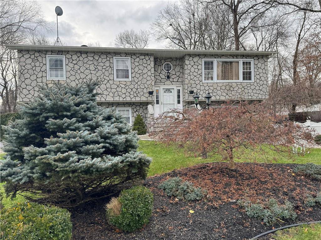 129 Laurel road RD, New City, NY 10956
