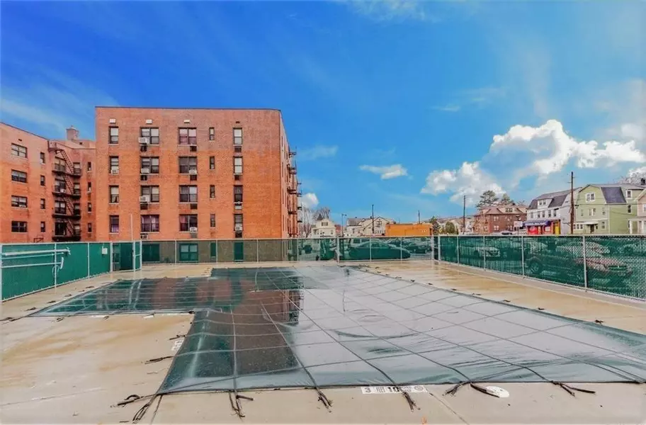 575 Bronx River RD #4J, Yonkers, NY 10704