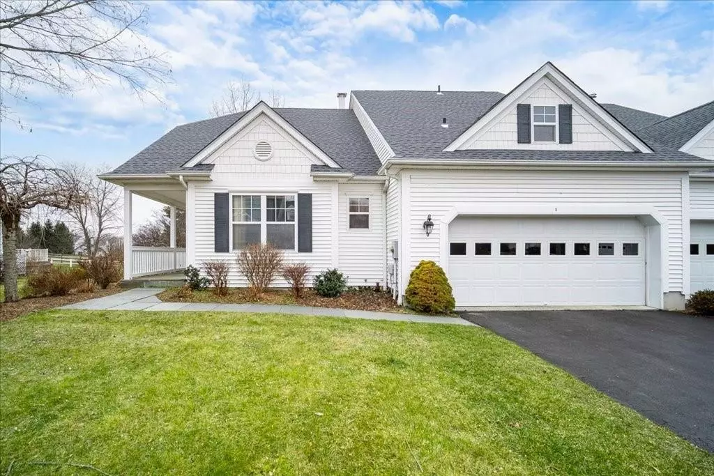 Poughquag, NY 12570,8 Equestrian WAY