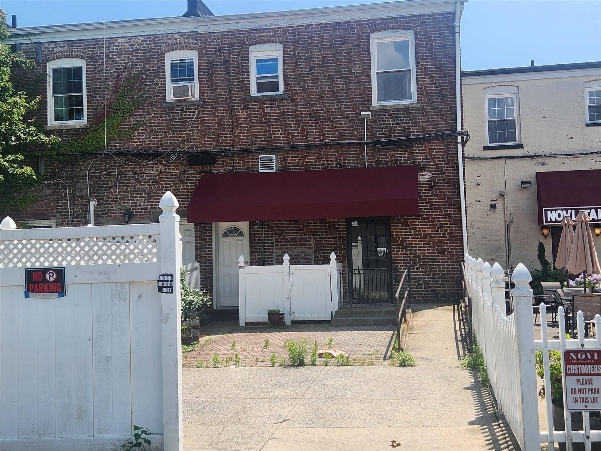 Baldwin, NY 11510,97 merrick RD
