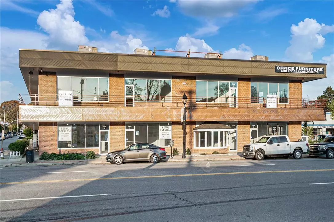 Elmsford, NY 10523,81 E Main ST #11-15