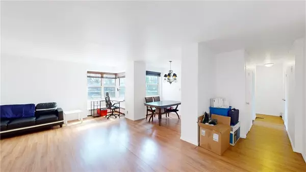 Bronx, NY 10463,3850 Sedgwick AVE #2H