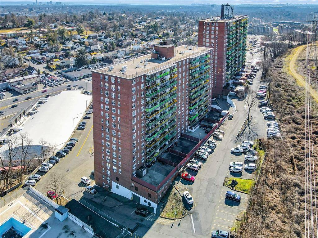 1841 Central Park AVE #9M, Yonkers, NY 10710