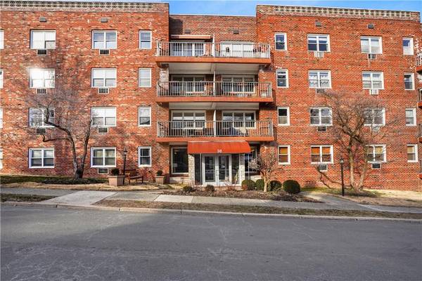 38 4th AVE #3-J,  Nyack,  NY 10960