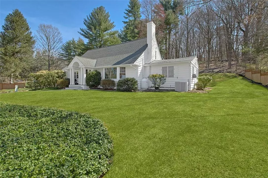 Chappaqua, NY 10514,636 Quaker RD