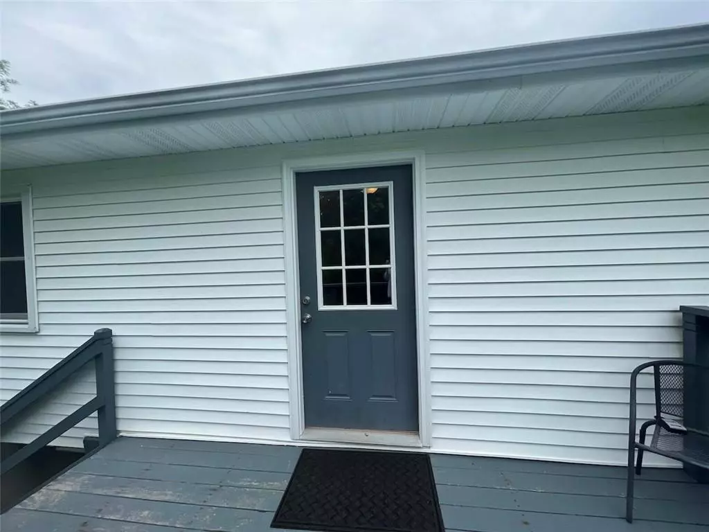 New Paltz, NY 12561,11-13 OLEV LN