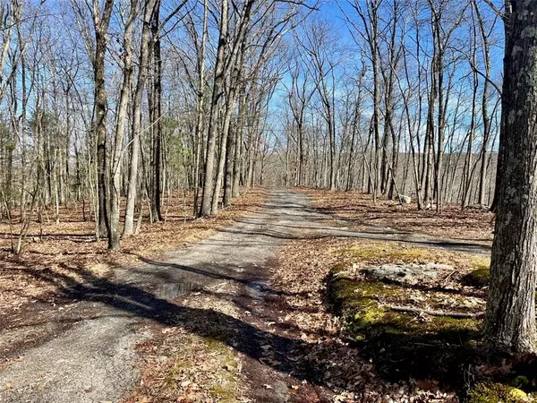 Port Jervis, NY 12771,2215 Greenville TPKE