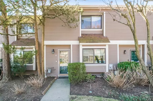 85 Casper CT, Port Chester, NY 10573