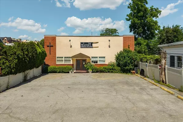 New Rochelle, NY 10805,70 Church ST