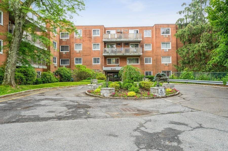 370 Central Park AVE #4R, Scarsdale, NY 10583
