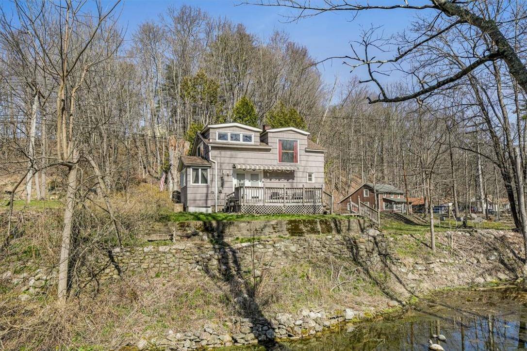 72 Phillipsport RD, Wurtsboro, NY 12790