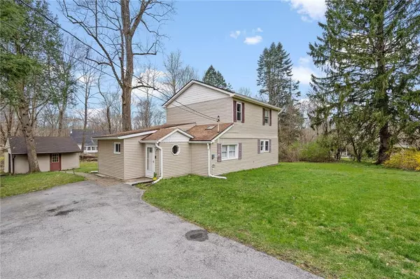 New Paltz, NY 12528,24 Amato LN