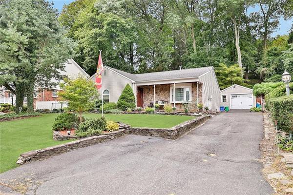 17 N Lexow AVE, Nanuet, NY 10954