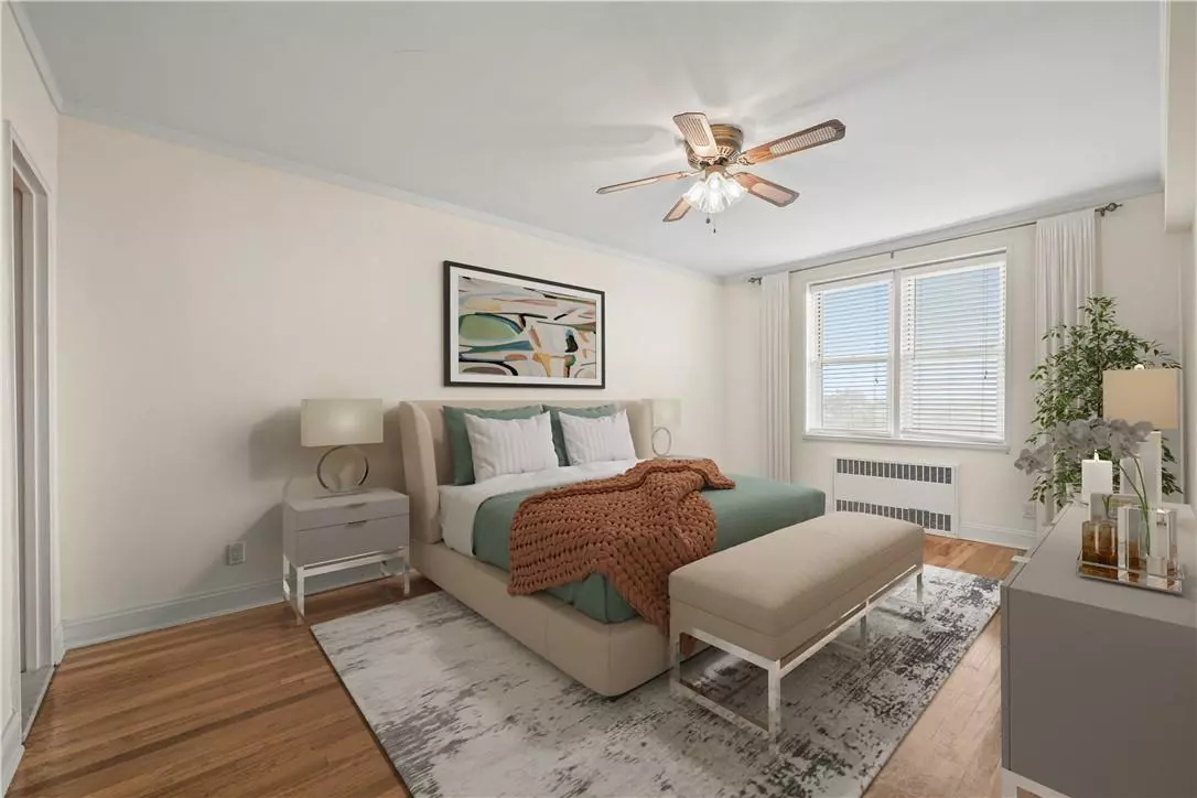 Port Chester, NY 10573,325 King ST #6D