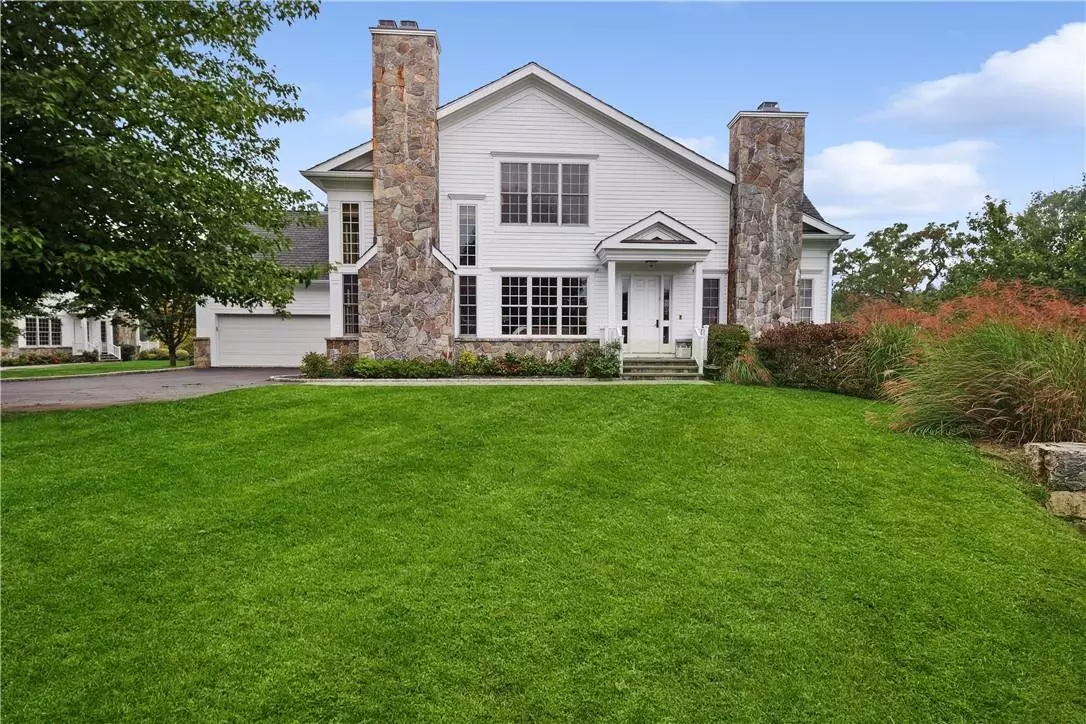 Briarcliff Manor, NY 10510,12 Arrow Tree LN