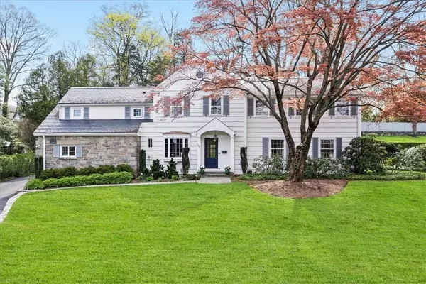 Bronxville, NY 10708,110 Wrexham RD