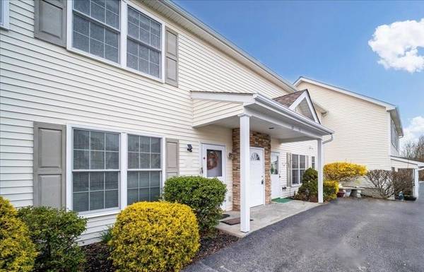 Fishkill, NY 12524,69 Aveonis CT