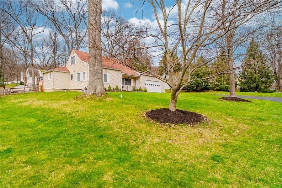 9 Woodside DR, Warwick, NY 10990