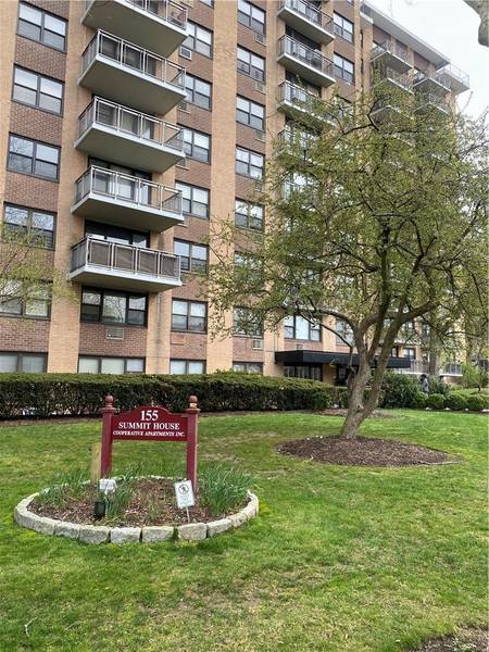 155 Ferris AVE #8F, White Plains, NY 10603