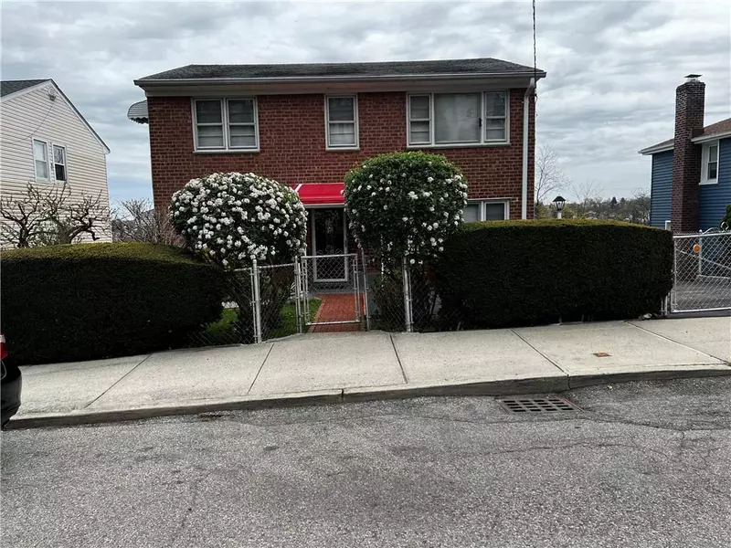 360 Sommerville PL, Yonkers, NY 10703