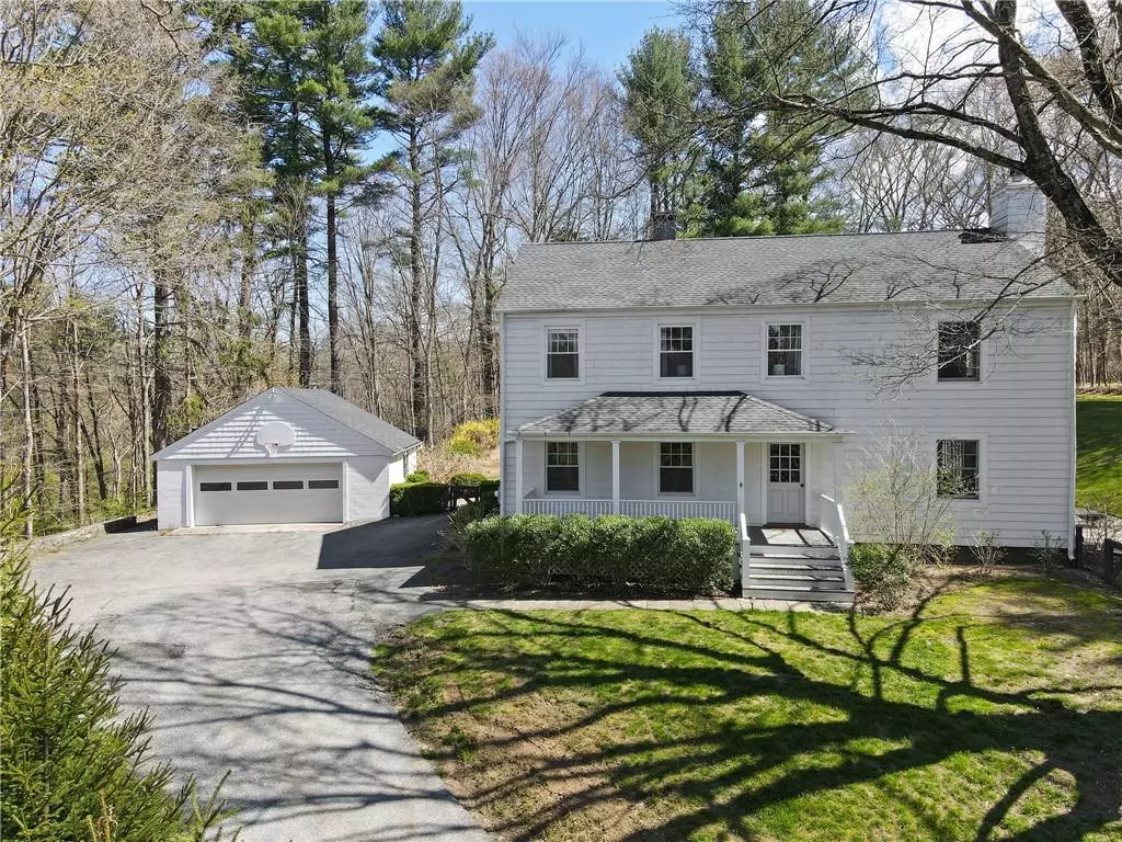 Bedford Hills, NY 10507,676 Harris RD