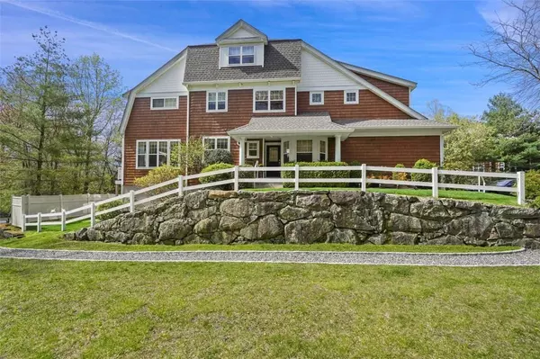 Tarrytown, NY 10591,64 Trailhead LN