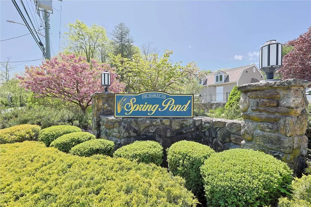 Ossining, NY 10562,22 Spring Pond DR