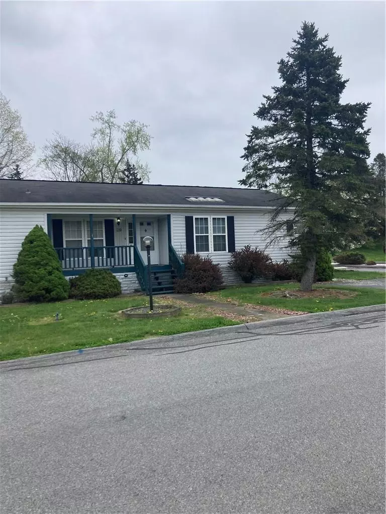 Hyde Park, NY 12538,29 Second DR