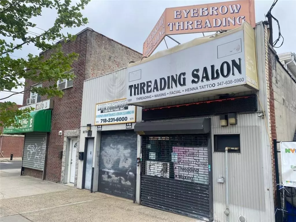 Bronx, NY 10469,1079 Allerton AVE