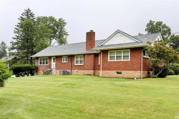 Blauvelt, NY 10913,574 Route 303