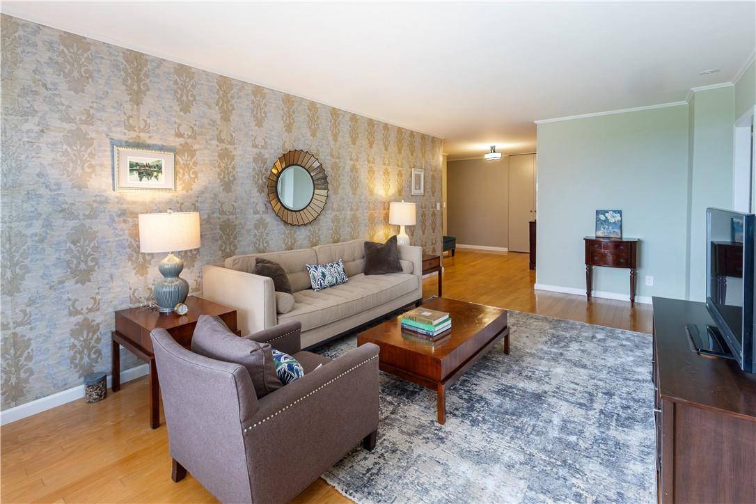 Bronx, NY 10471,5800 Arlington AVE #6V