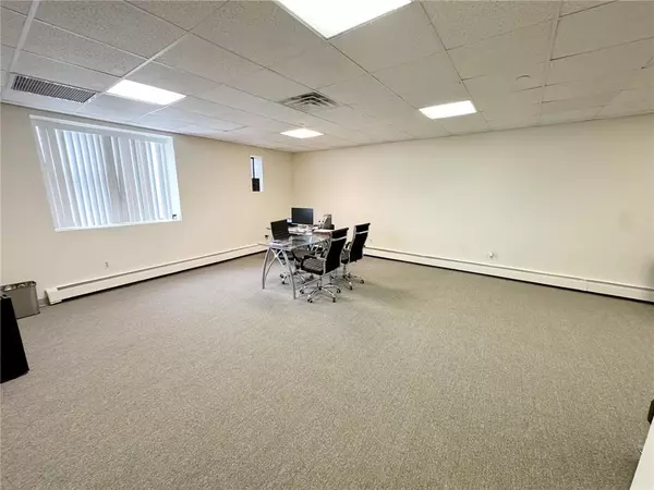 Mount Kisco, NY 10549,125 E Main ST #211