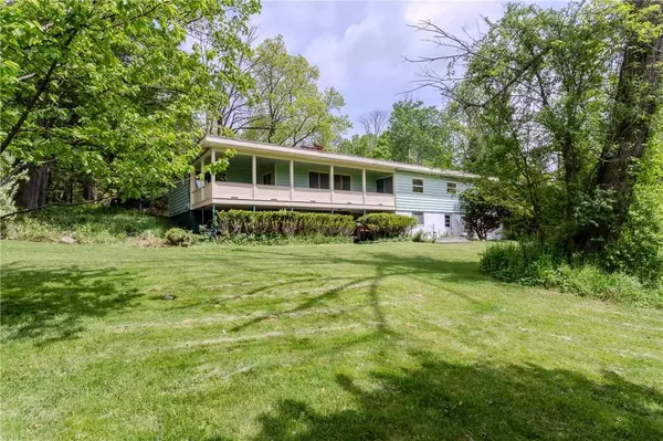 Warwick, NY 10990,11 Cedar LN