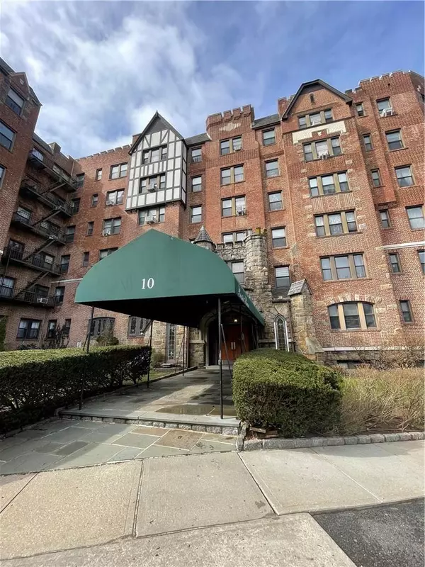 White Plains, NY 10605,10 NOSBAND AVE #4J