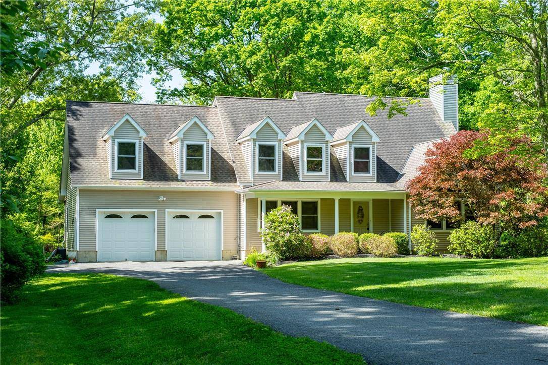 31 Starlight DR, Hopewell Junction, NY 12533