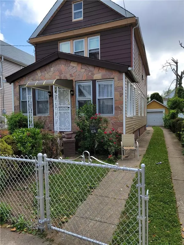 Jamaica, NY 11429,10447 212th PL