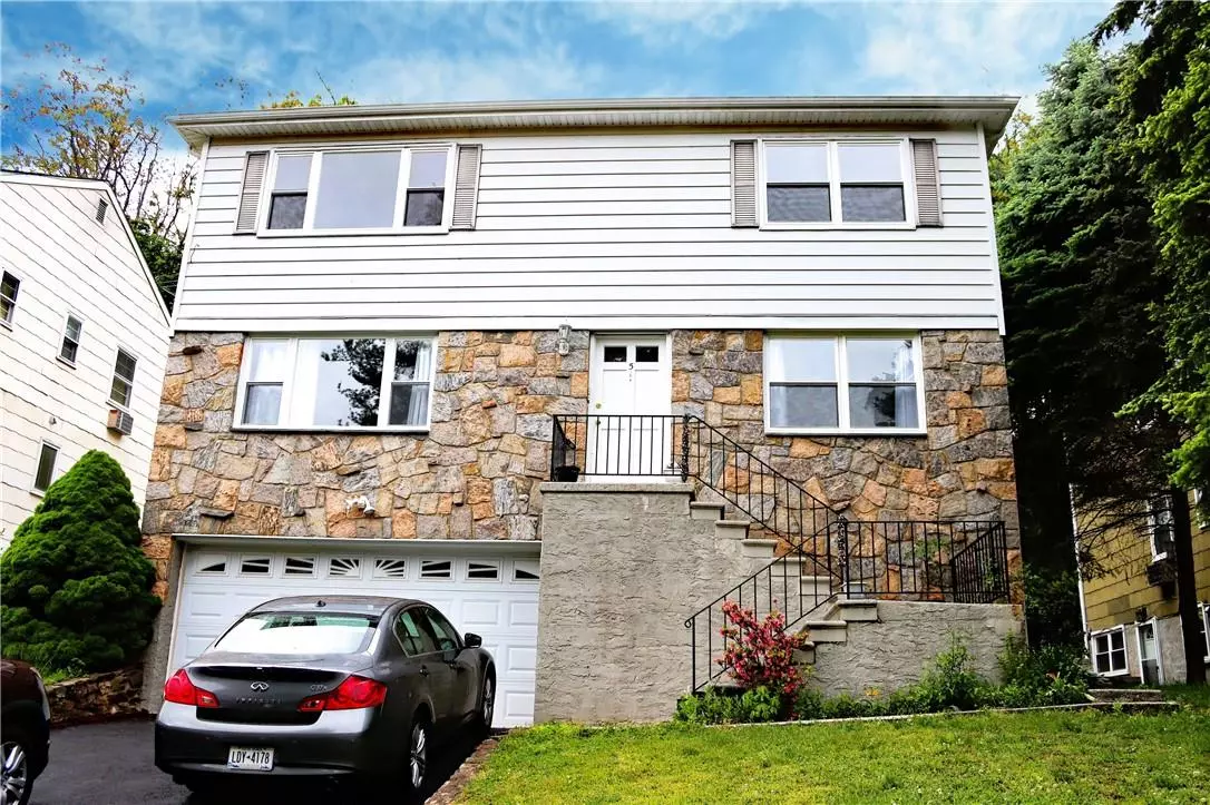 Dobbs Ferry, NY 10522,5 Ridge RD #2