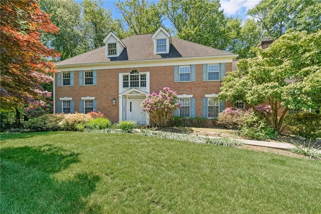 West Nyack, NY 10994,9 Deforest CT