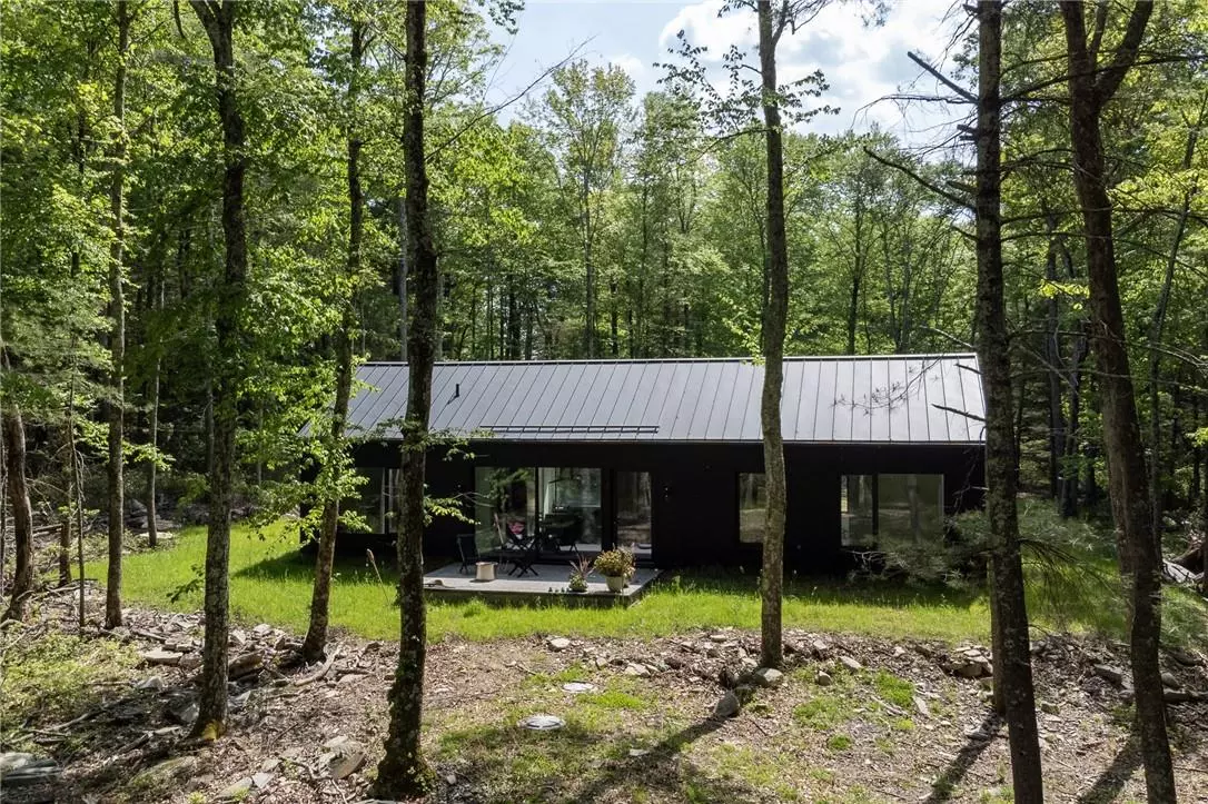 Glen Spey, NY 12737,105 Geba DR