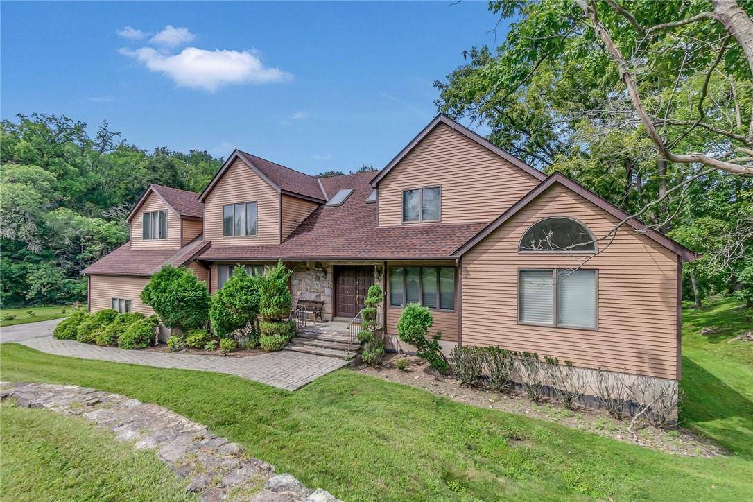 4 Hidden Glen RD, Scarsdale, NY 10583