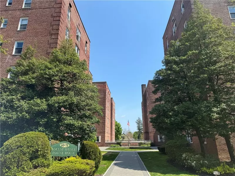 60 Locust AVE #A501, New Rochelle, NY 10801