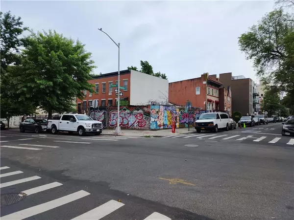 Brooklyn, NY 11221,510 Evergreen AVE