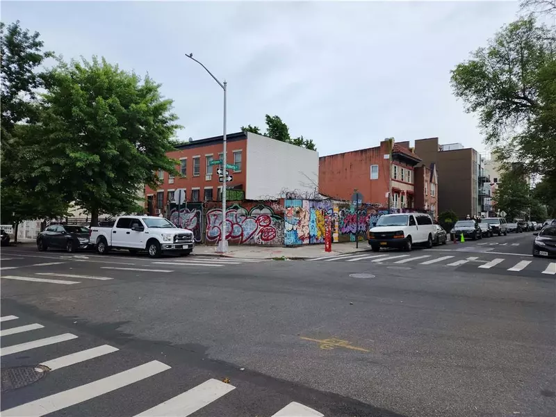 510 Evergreen AVE, Brooklyn, NY 11221